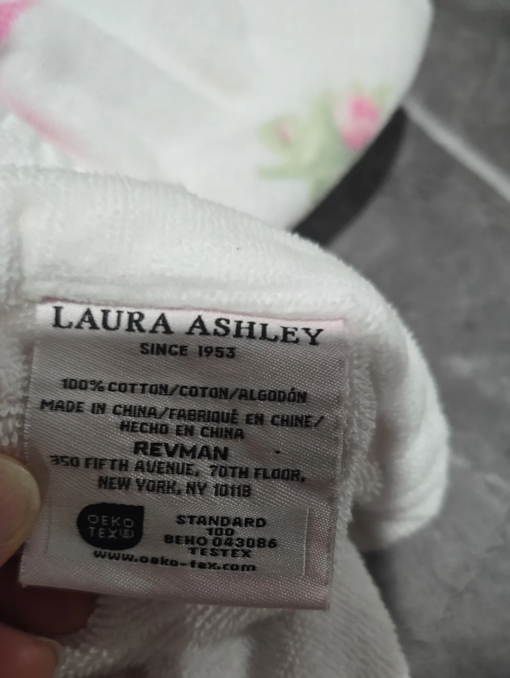 Laura Ashley Beach Pink Coquette Bows Towel